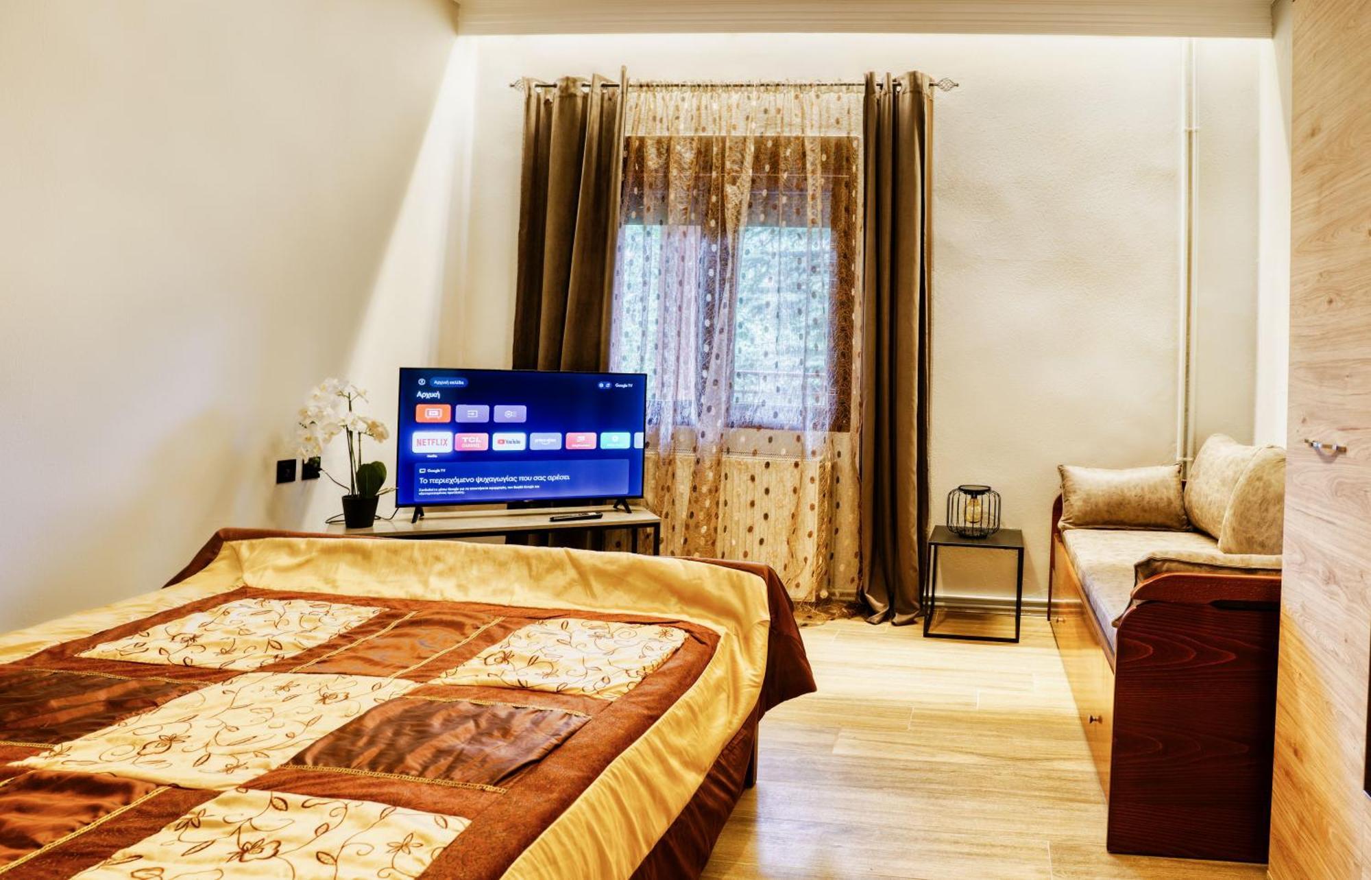 Four Lakes Luxury * Amintaio